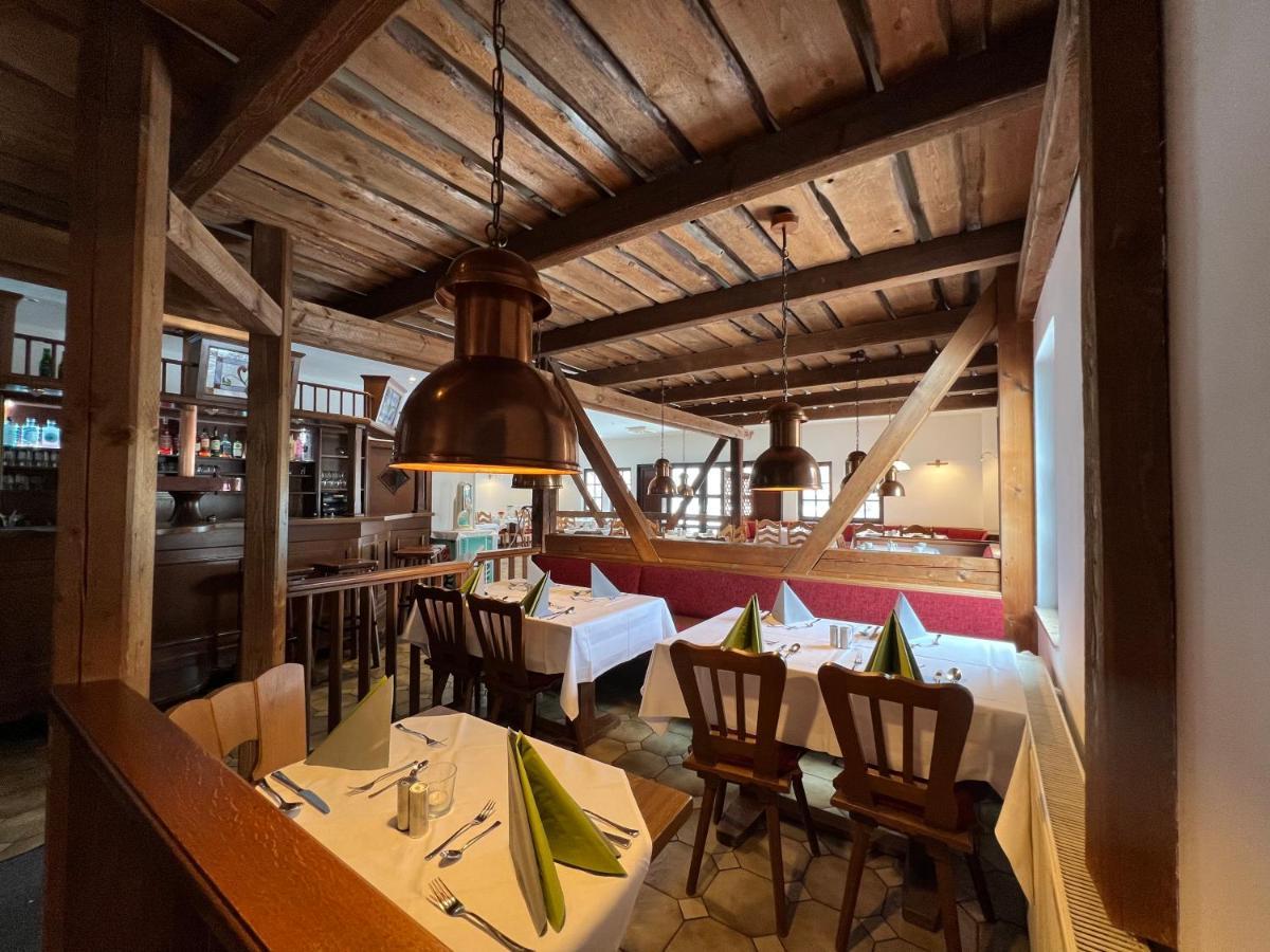 Landhotel Der Distelhof Mit Scheunencafe Dillstadt Экстерьер фото