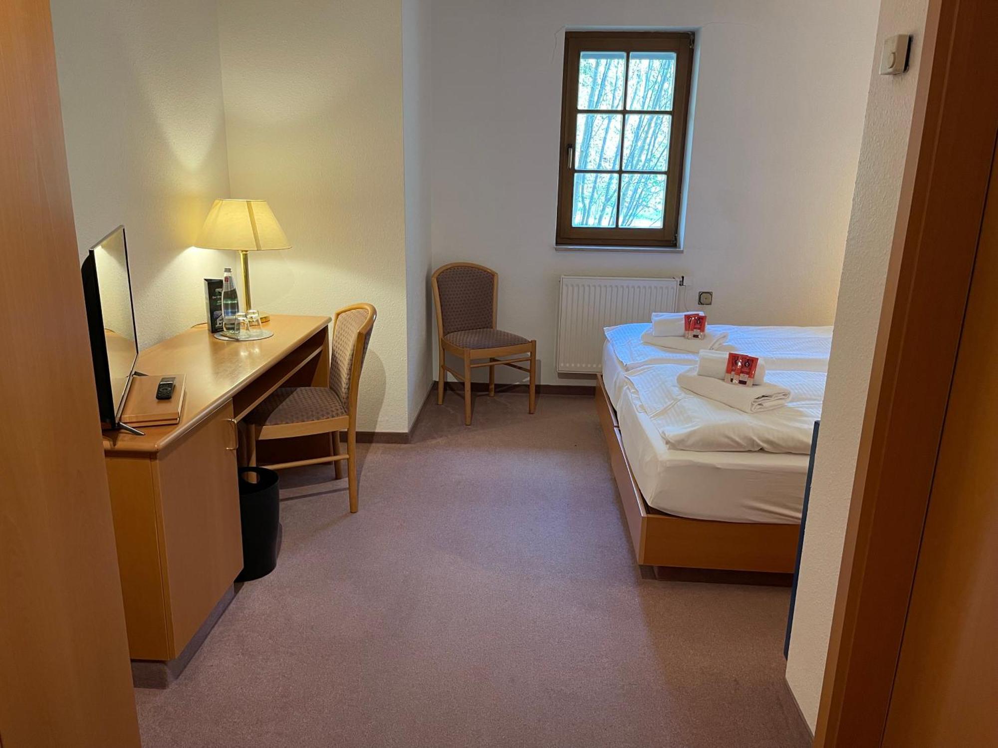 Landhotel Der Distelhof Mit Scheunencafe Dillstadt Экстерьер фото
