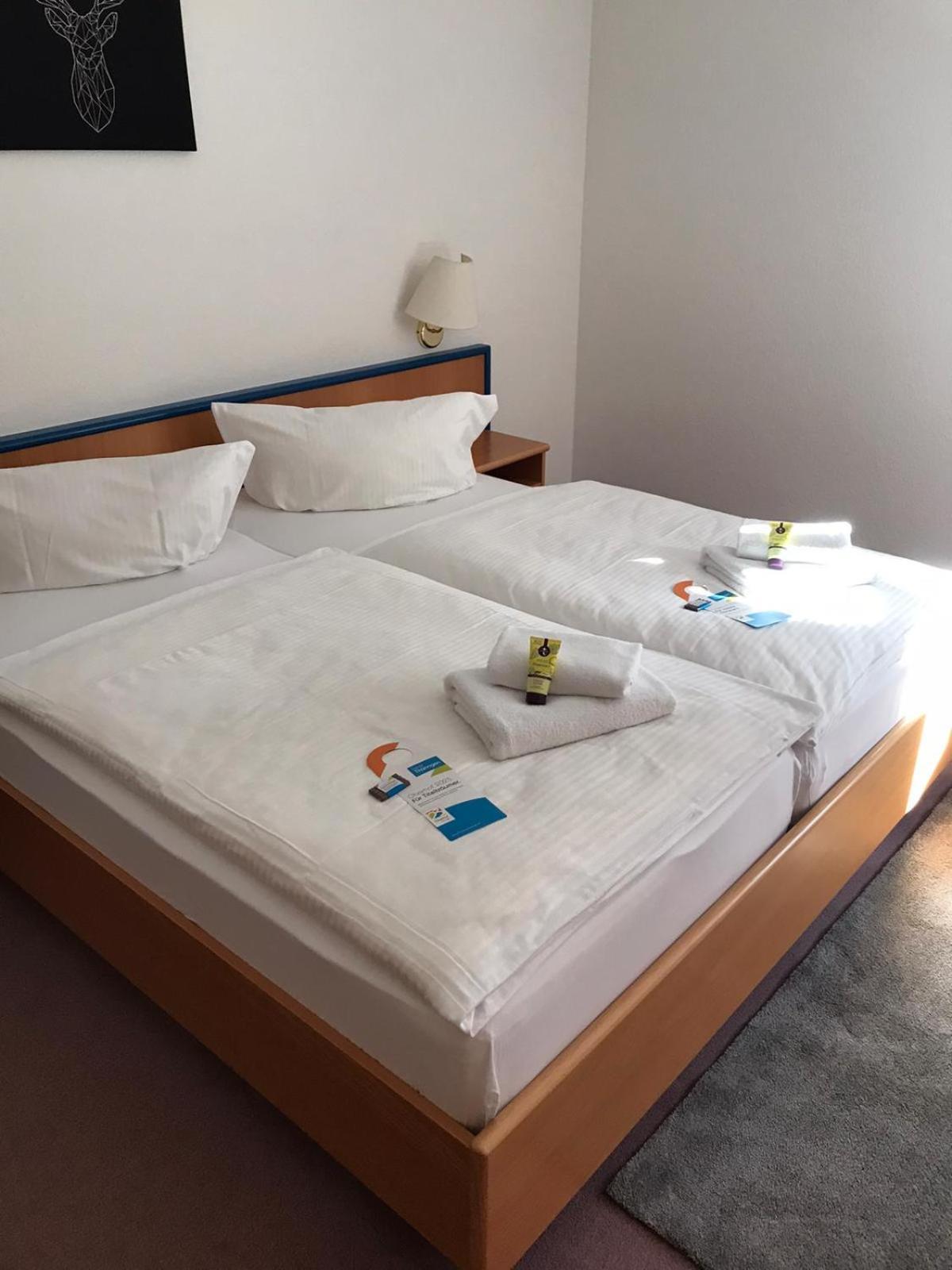 Landhotel Der Distelhof Mit Scheunencafe Dillstadt Экстерьер фото
